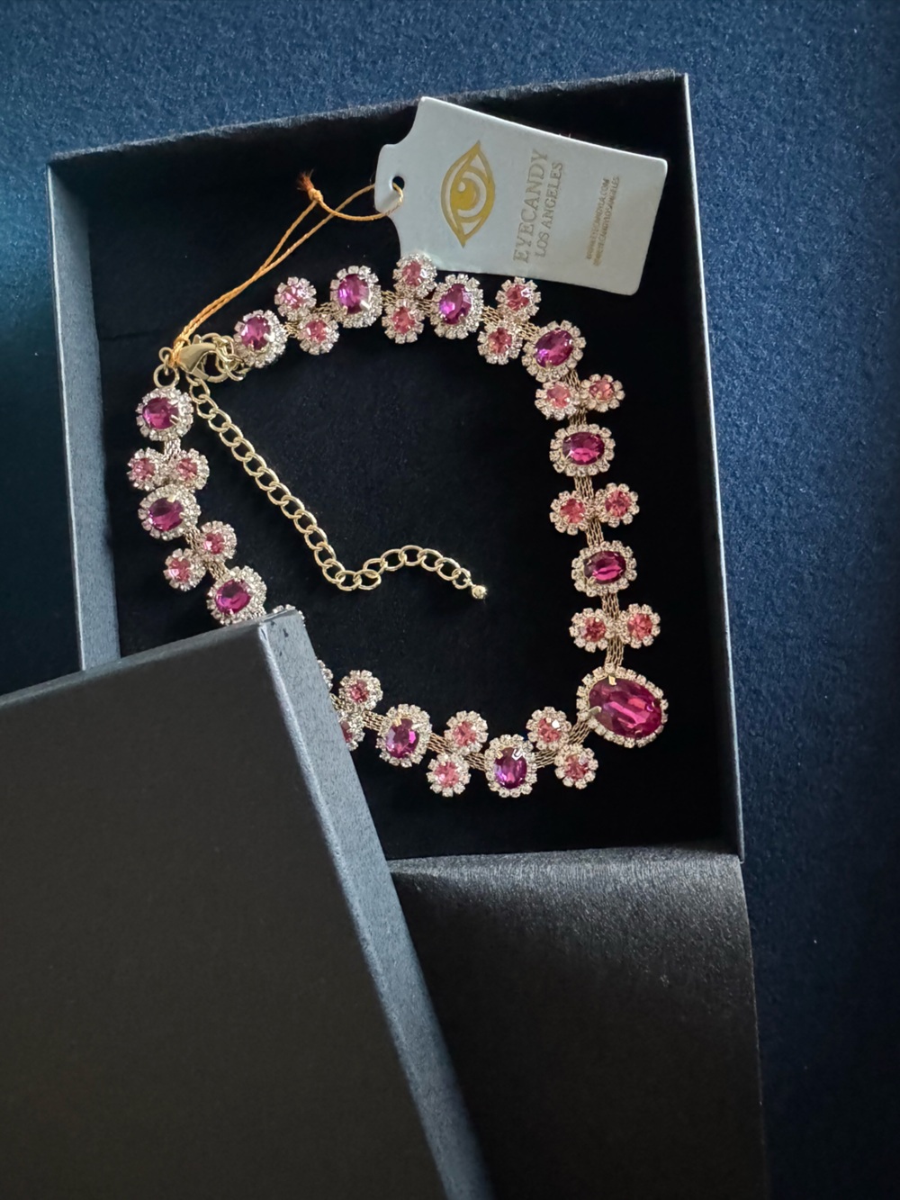 eye candy STUNNING Gold-Tone Pink Crystal Necklace- pic don’t do it justice💕
